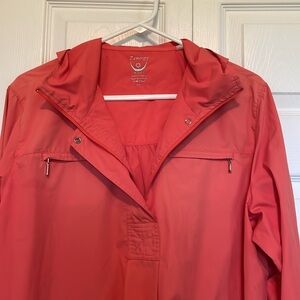 Women’s sz 2 Zenergy by Chicos coral hooded windbreaker 4 pockets drawstring